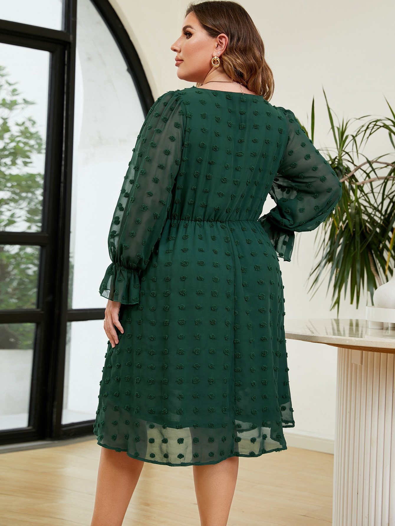 Della Mel – robe de soirée décontractée en dentelle à pois, grande taille, col en V, manches bouffantes, 3xl et 4xl