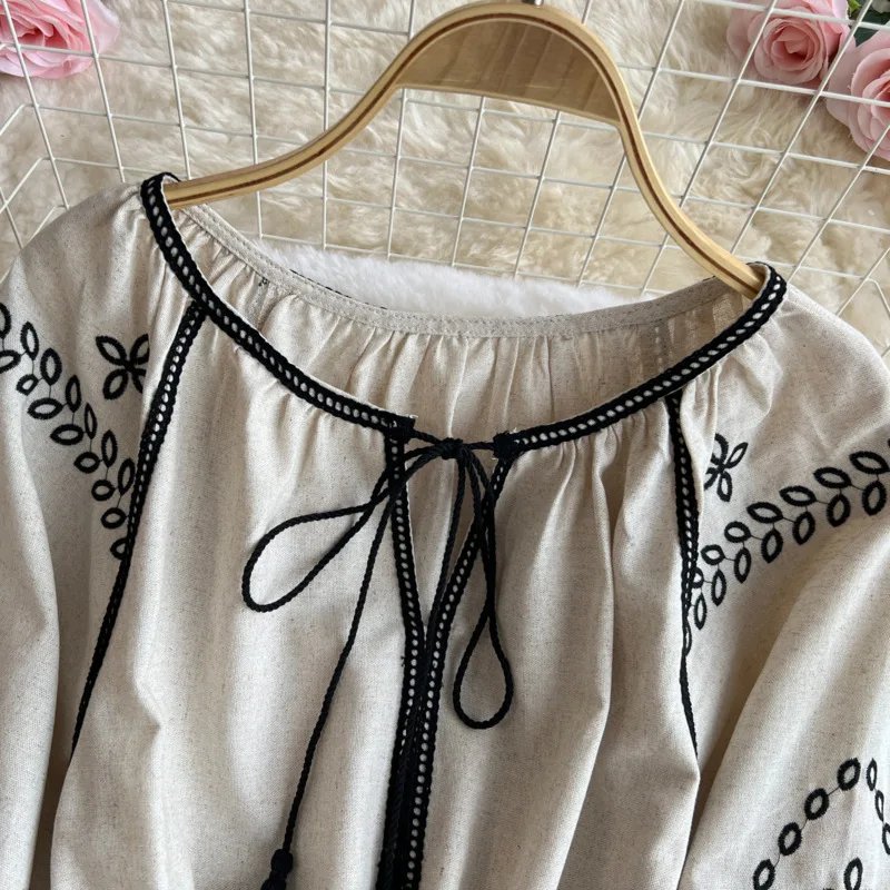 Colored Cotton Retro Ethnic Sle Embroidered Belted Round Ne Lantern Sve Dr Women's New 2025 A-Line Long Dr Korean Sle Commute