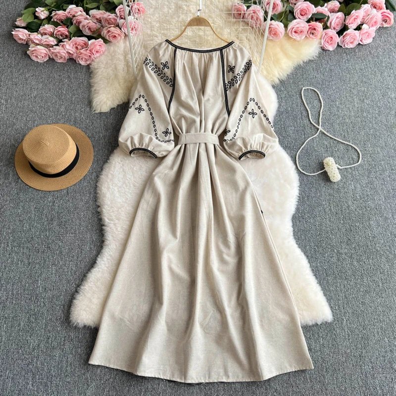 Colored Cotton Retro Ethnic Sle Embroidered Belted Round Ne Lantern Sve Dr Women's New 2025 A-Line Long Dr Korean Sle Commute